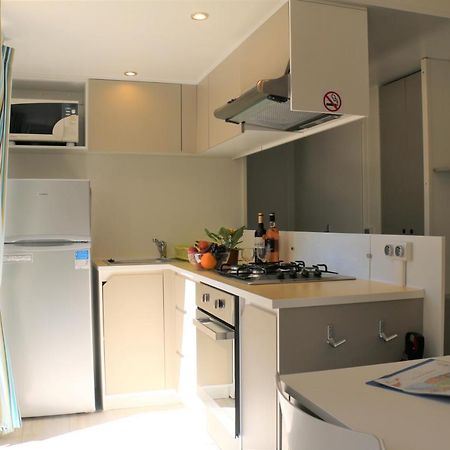 Mobile Homes By Kelair At Playa Montroig Camping Resort Тарагона Екстериор снимка