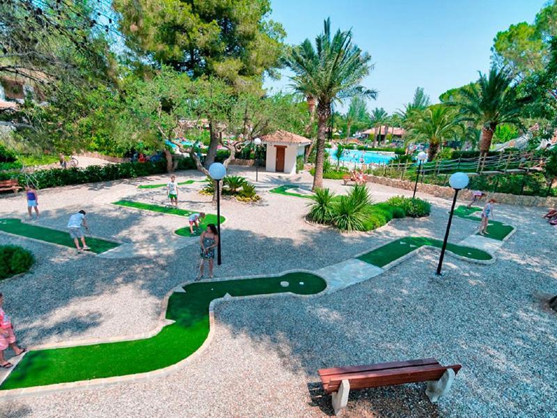 Mobile Homes By Kelair At Playa Montroig Camping Resort Тарагона Екстериор снимка